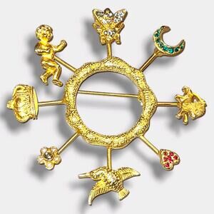Vtg. Goldette Unsigned Pinwheel Brooch Cherub‎ Bird Lion Heart Flower Bee Crown